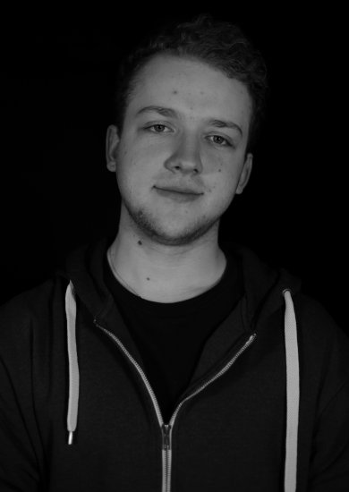 Julian 19.jpg